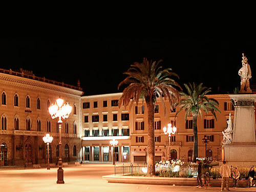 capodanno sassari in piazza in centro storico foto